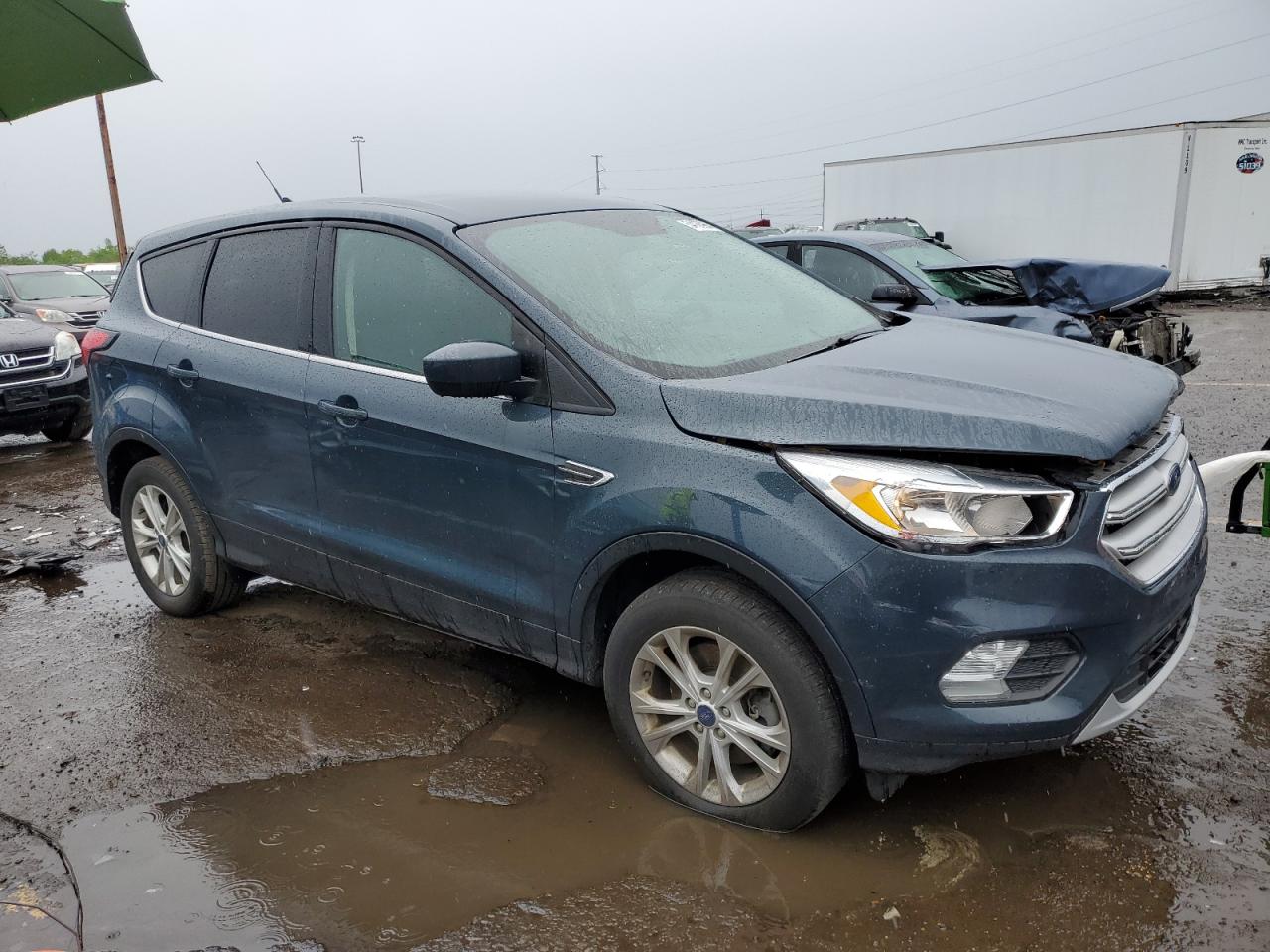 1FMCU9GD4KUB54877 2019 Ford Escape Se