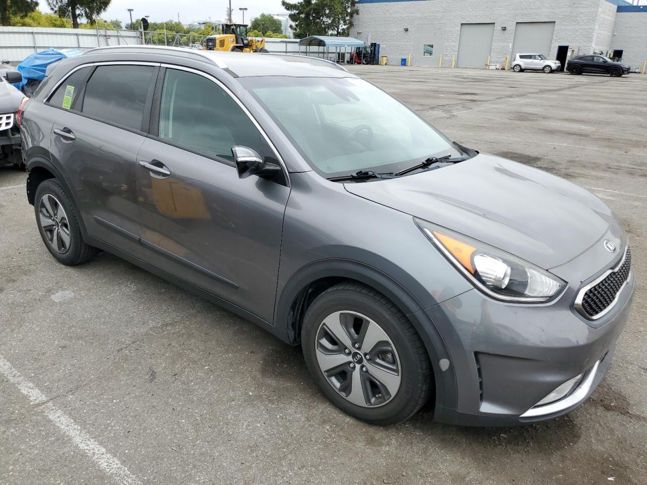 KNDCC3LC5J5132333 2018 Kia Niro Ex