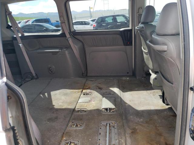 2002 Honda Odyssey Exl VIN: 5FNRL18982B014711 Lot: 55231404