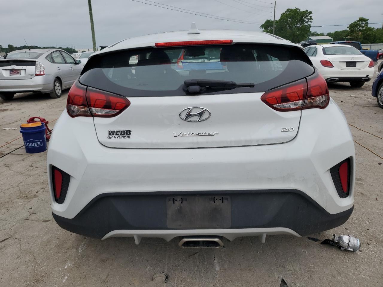 KMHTG6AF9KU005140 2019 Hyundai Veloster Base