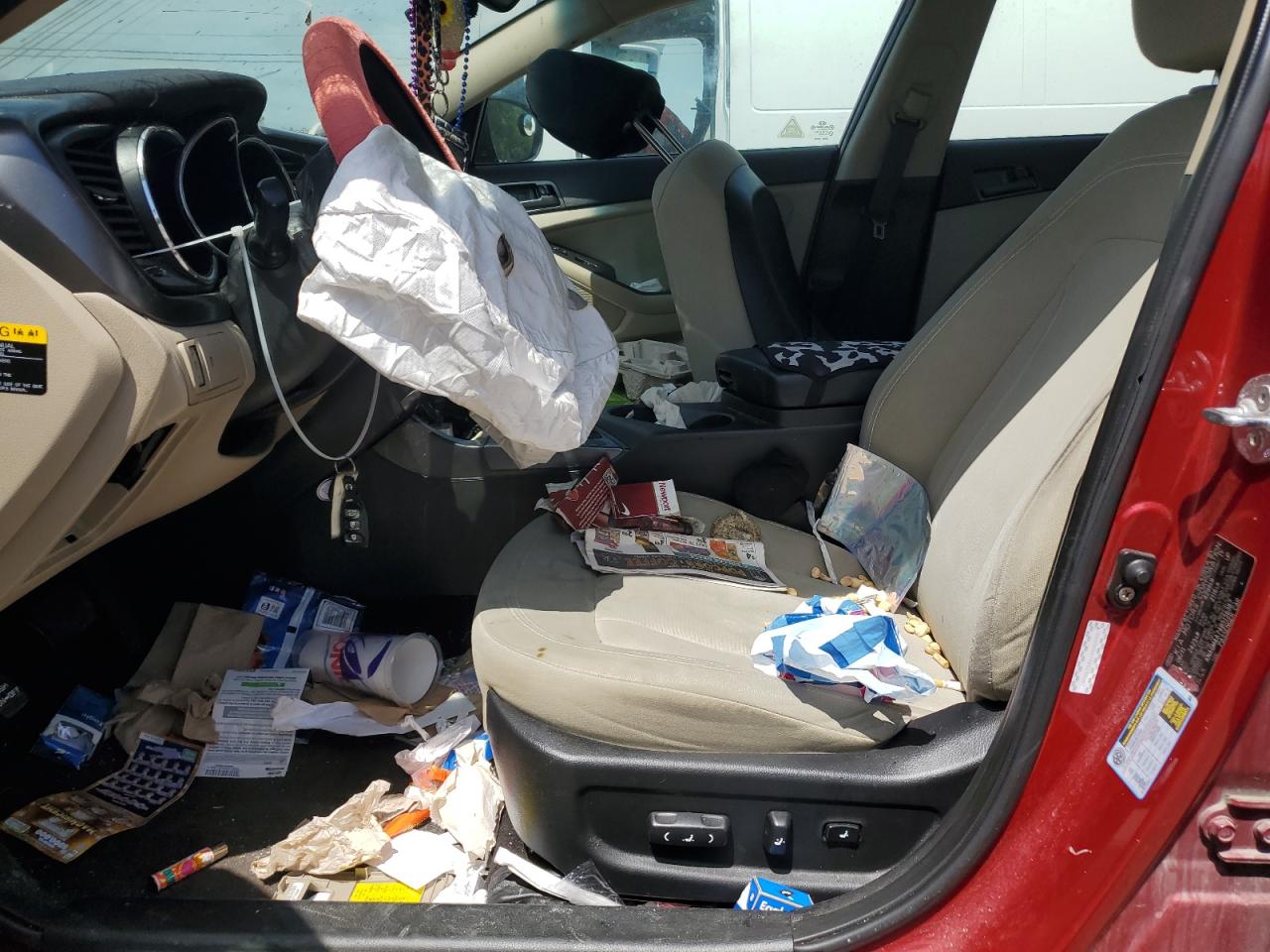 KNAGM4A74B5156387 2011 Kia Optima Lx