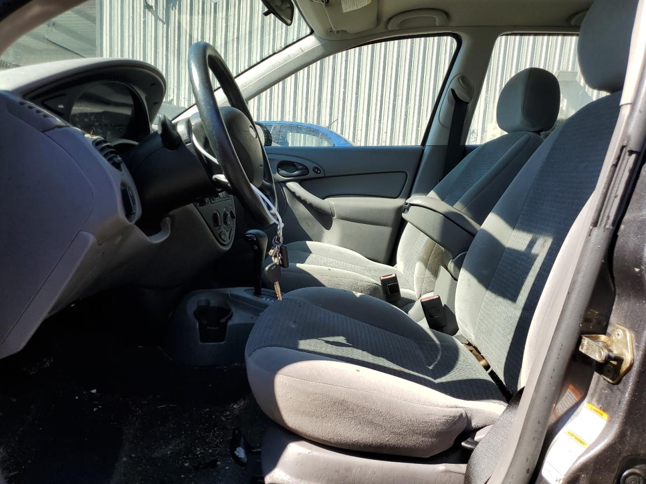 1FAHP36373W223211 2003 Ford Focus Se