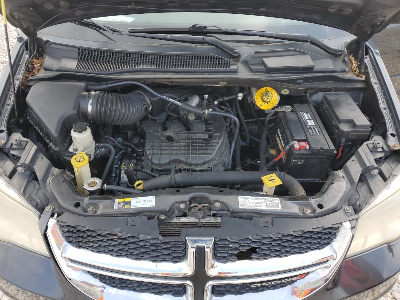 2C4RDGCG1ER120562 2014 Dodge Grand Caravan Sxt