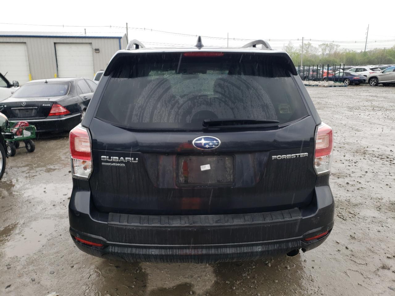 JF2SJARC7JH446403 2018 Subaru Forester 2.5I Limited