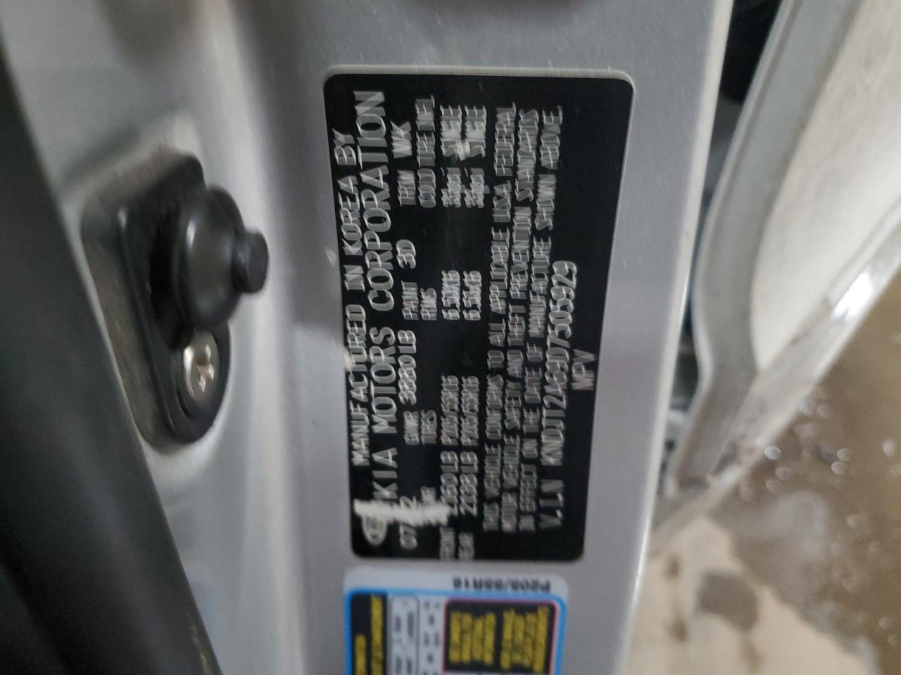 KNDJT2A69D7505929 2013 Kia Soul +