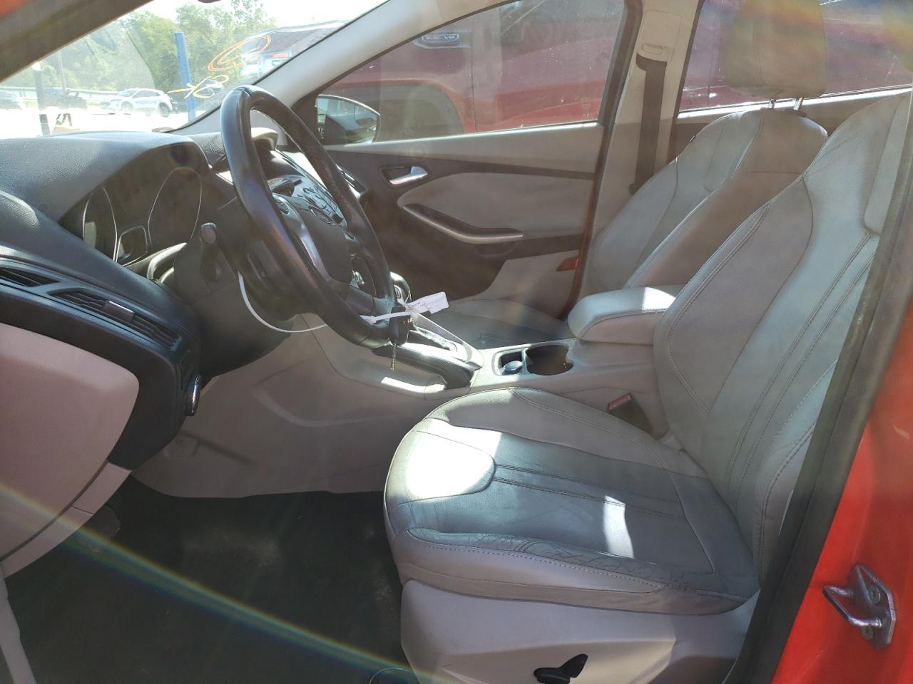 1FAHP3H29CL386724 2012 Ford Focus Sel