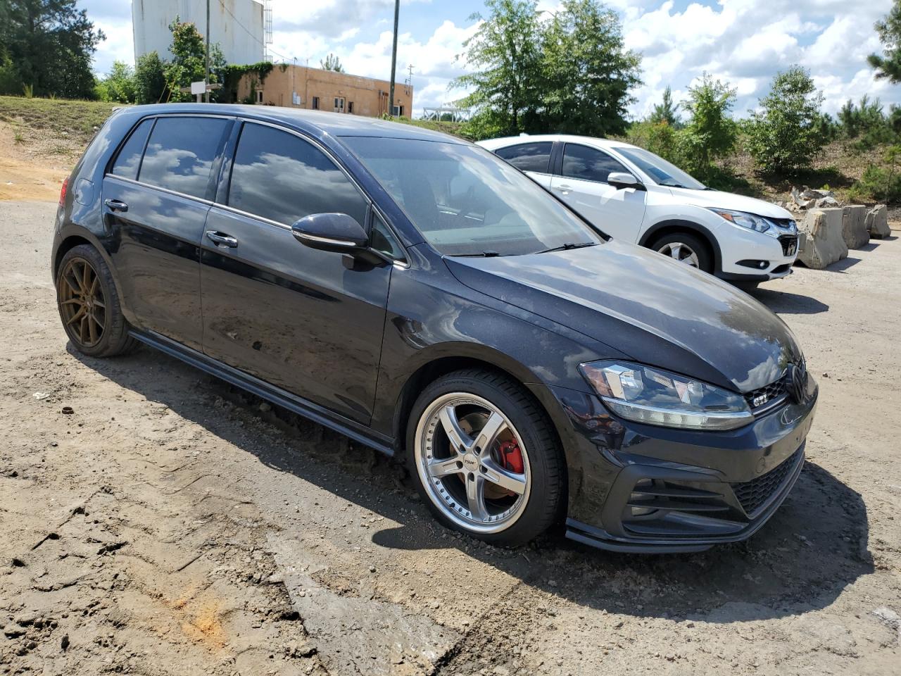 3VW447AU1JM274500 2018 Volkswagen Gti S/Se