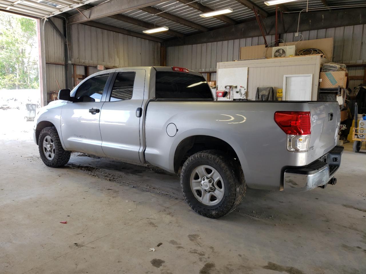 5TFRM5F14BX031822 2011 Toyota Tundra Double Cab Sr5