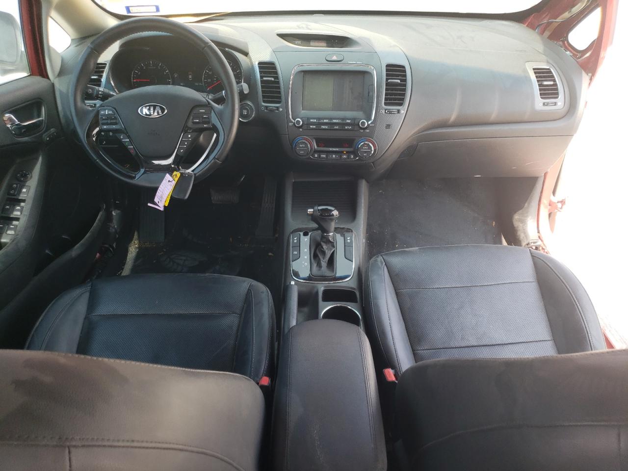 3KPFN4A87JE165706 2018 Kia Forte Ex