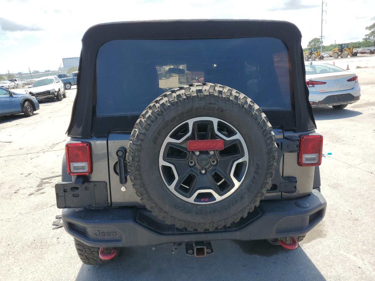 1C4HJWFG0HL576446 2017 Jeep Wrangler Unlimited Rubicon