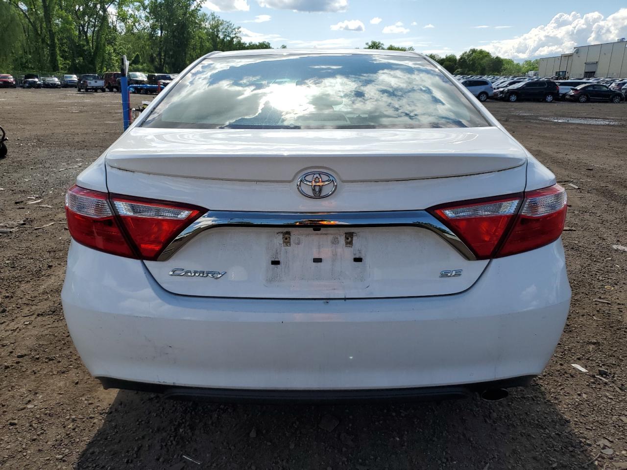 2017 Toyota Camry Le vin: 4T1BF1FK6HU763520