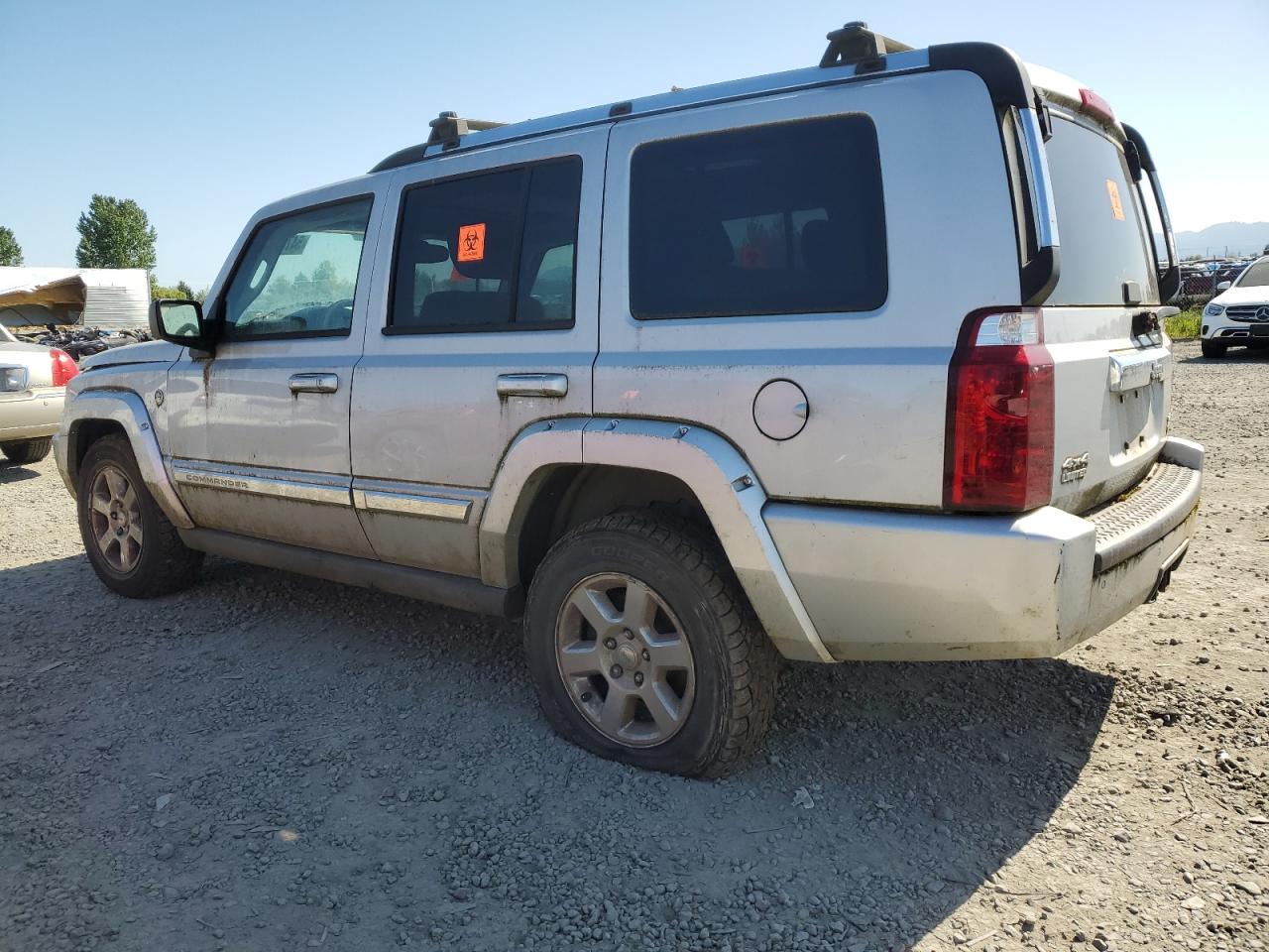 1J8HG58256C206819 2006 Jeep Commander Limited