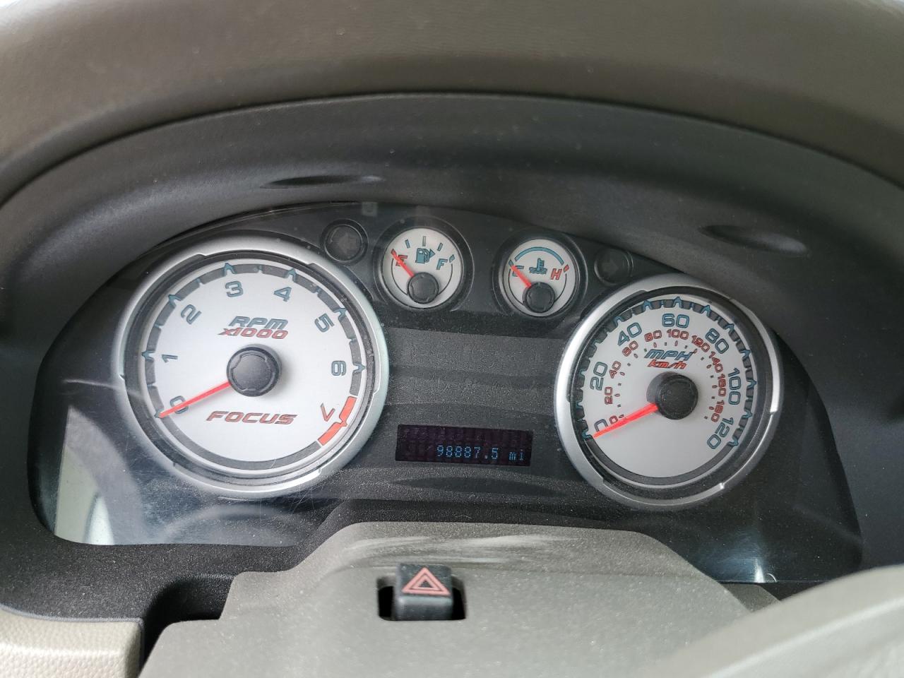 1FAHP3EN2BW147849 2011 Ford Focus S