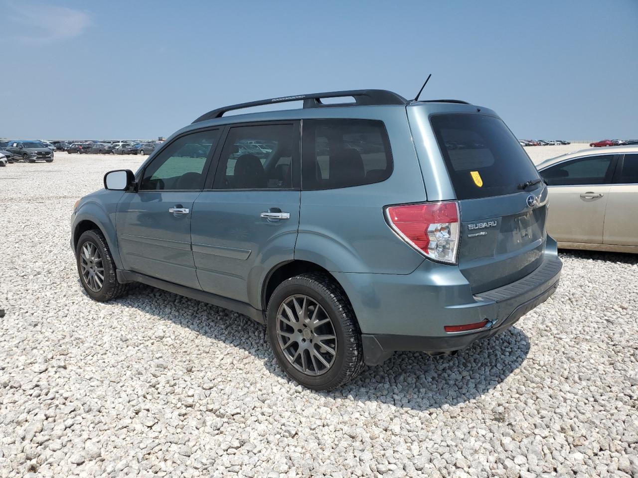 JF2SHBDC7BH762071 2011 Subaru Forester 2.5X Premium