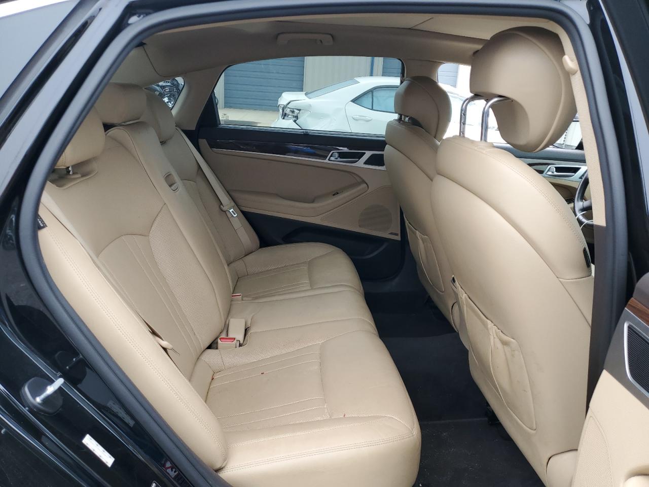 KMHGN4JE3HU200632 2017 Genesis G80 Base