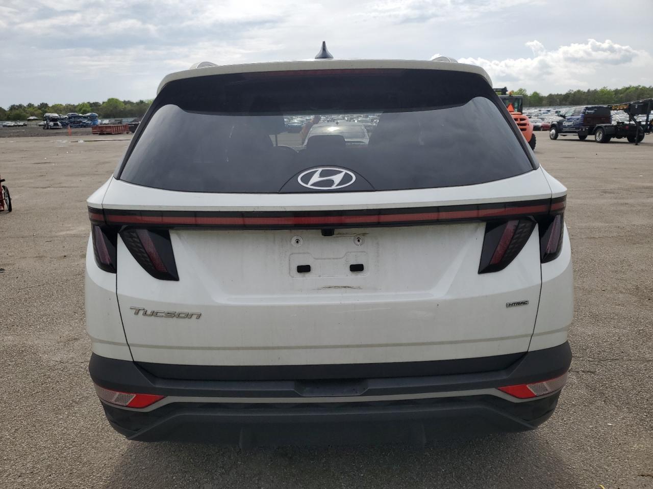 5NMJBCAE7NH049388 2022 Hyundai Tucson Sel