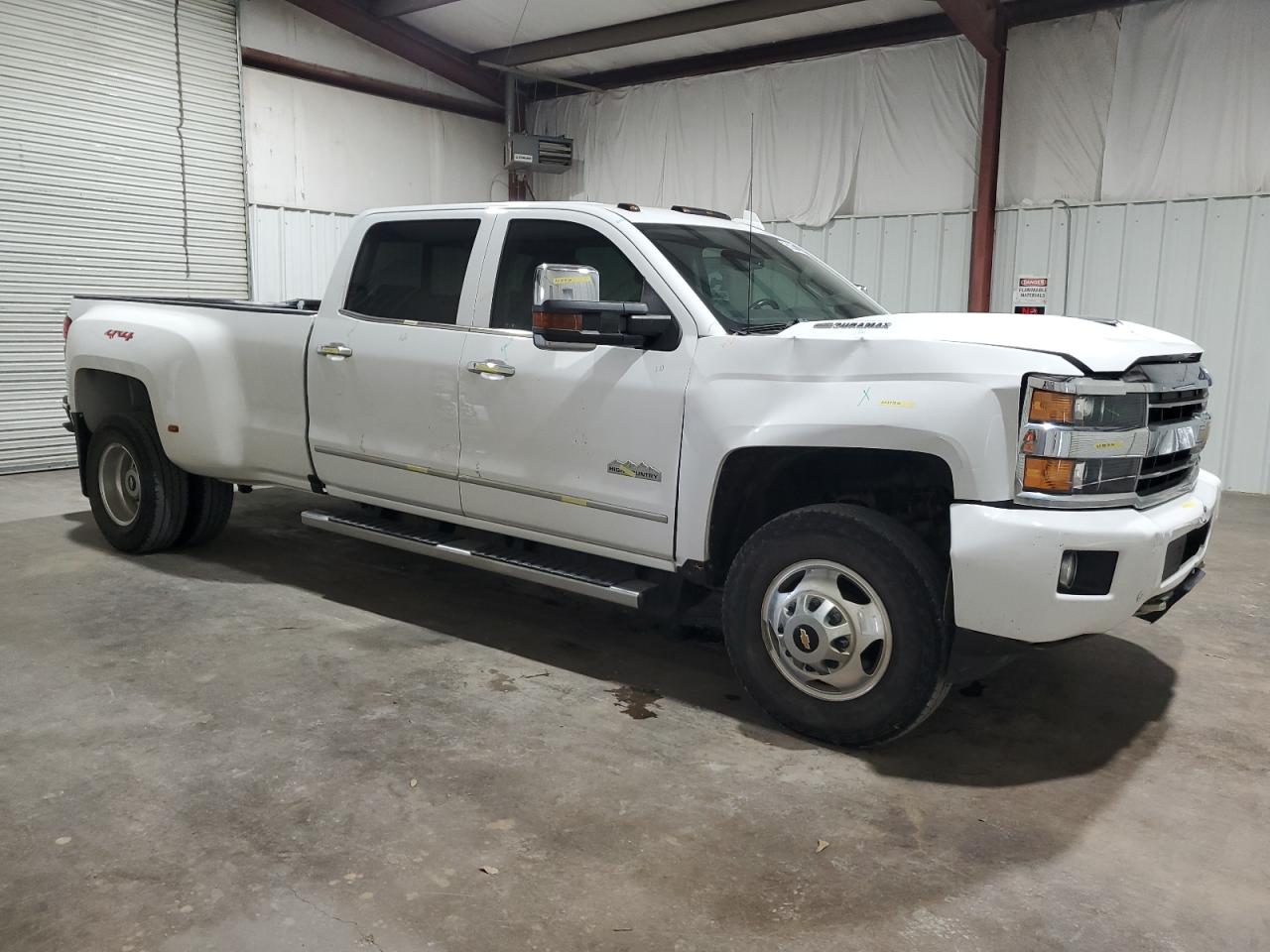 1GC4KYEY7KF257570 2019 Chevrolet Silverado K3500 High Country