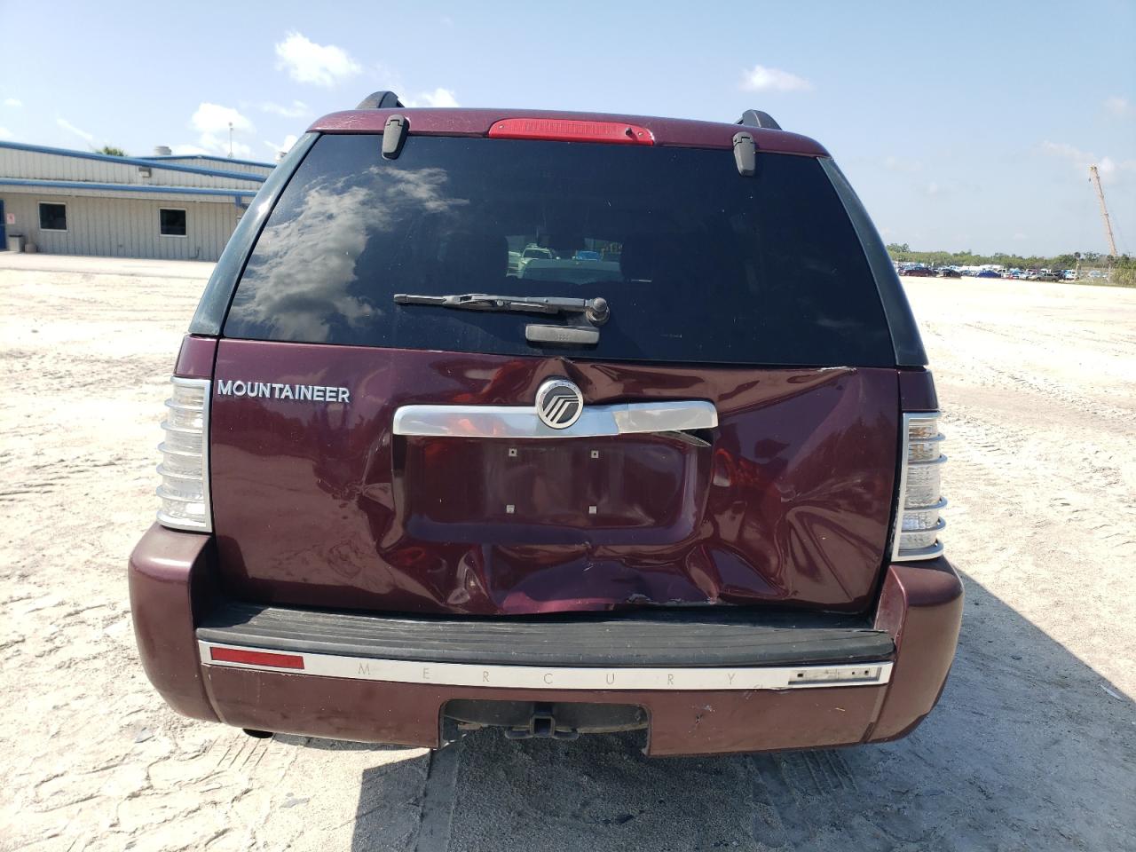 4M2EU37E08UJ02765 2008 Mercury Mountaineer Luxury