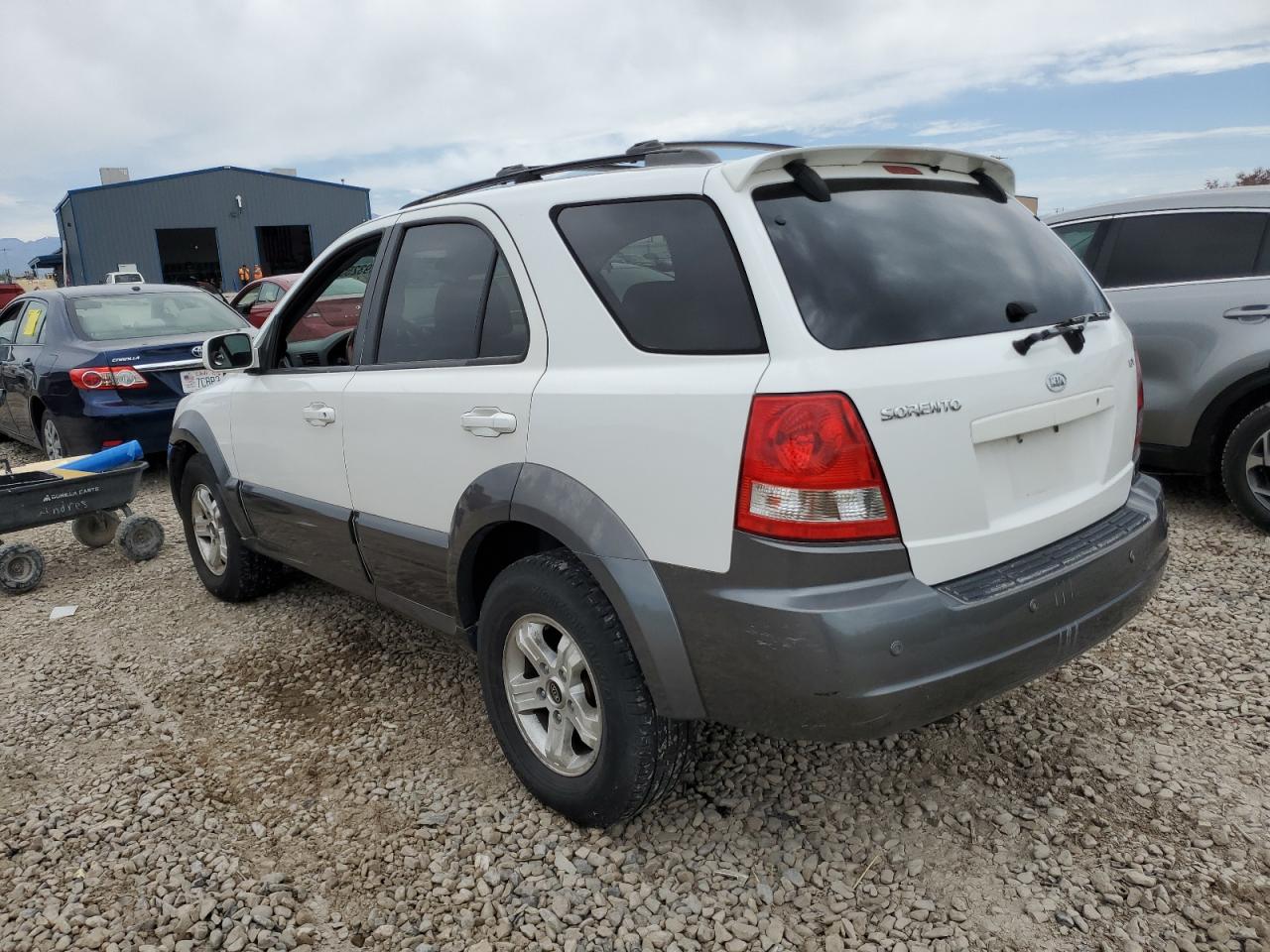 KNDJD733735115922 2003 Kia Sorento Ex