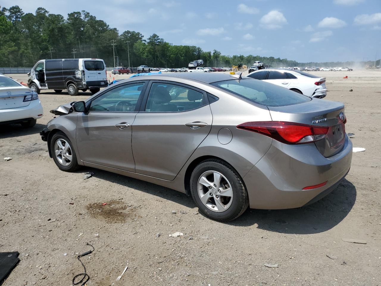 5NPDH4AE6EH528762 2014 Hyundai Elantra Se