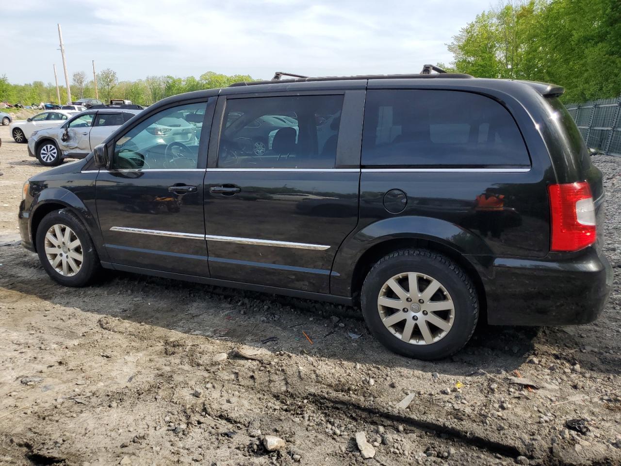 2C4RC1BG8FR694904 2015 Chrysler Town & Country Touring