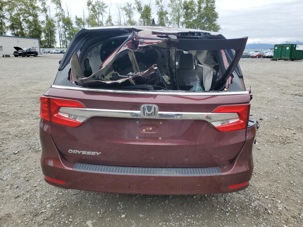 5FNRL6H76JB013633 2018 Honda Odyssey Exl