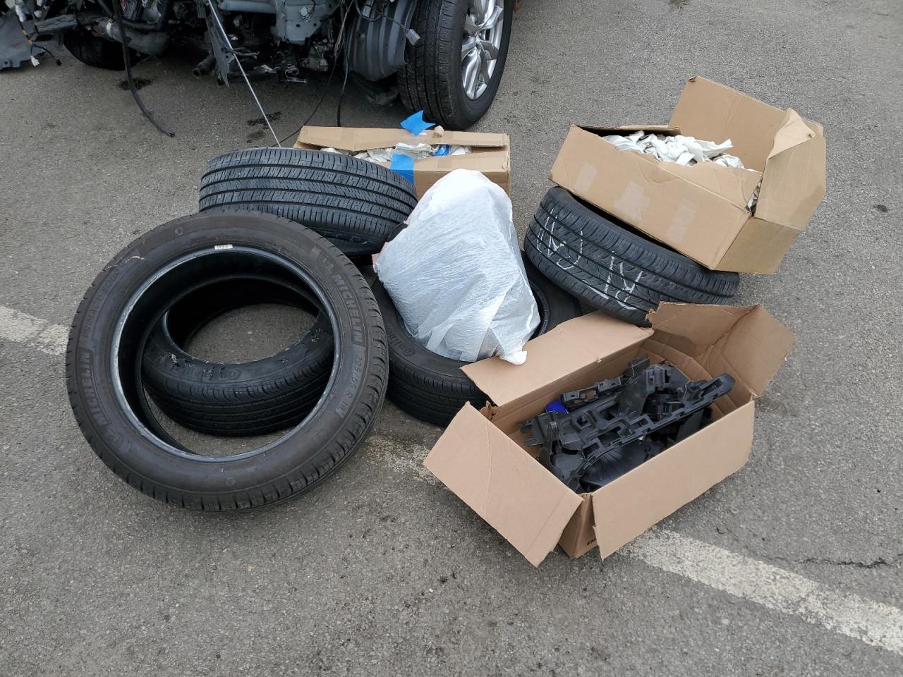 19UUB1F38LA008737 2020 Acura Tlx