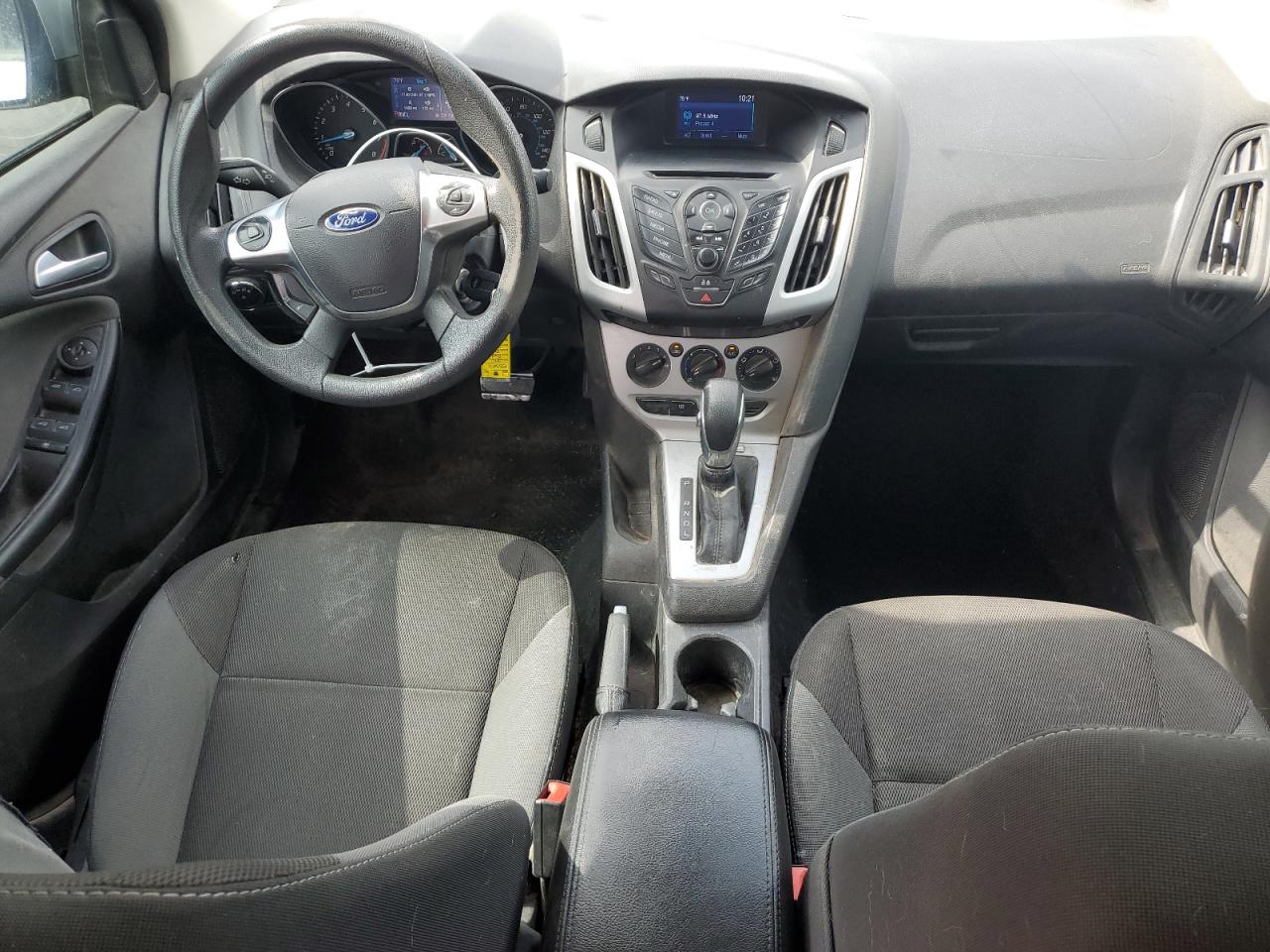 1FADP3F21EL430574 2014 Ford Focus Se