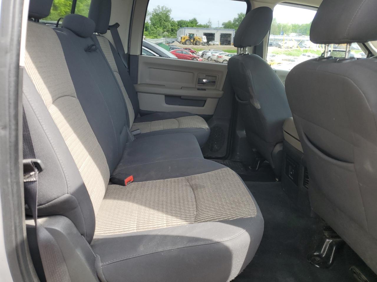 1D7RV1CT7BS677676 2011 Dodge Ram 1500