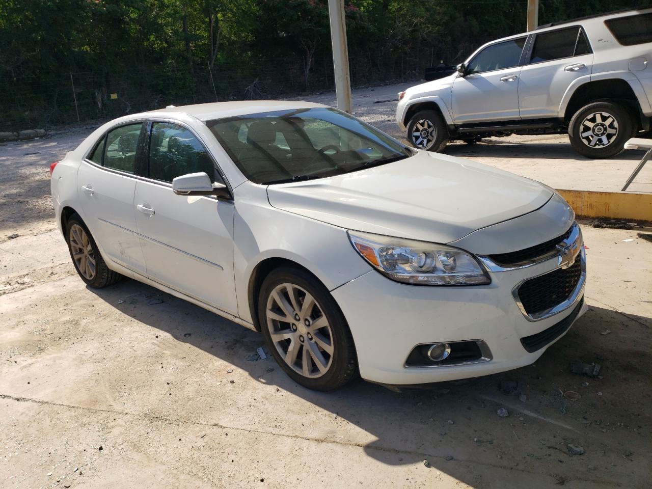 1G11D5SLXFU146610 2015 Chevrolet Malibu 2Lt