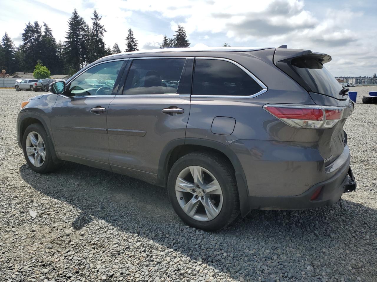 5TDDKRFH6FS165005 2015 Toyota Highlander Limited