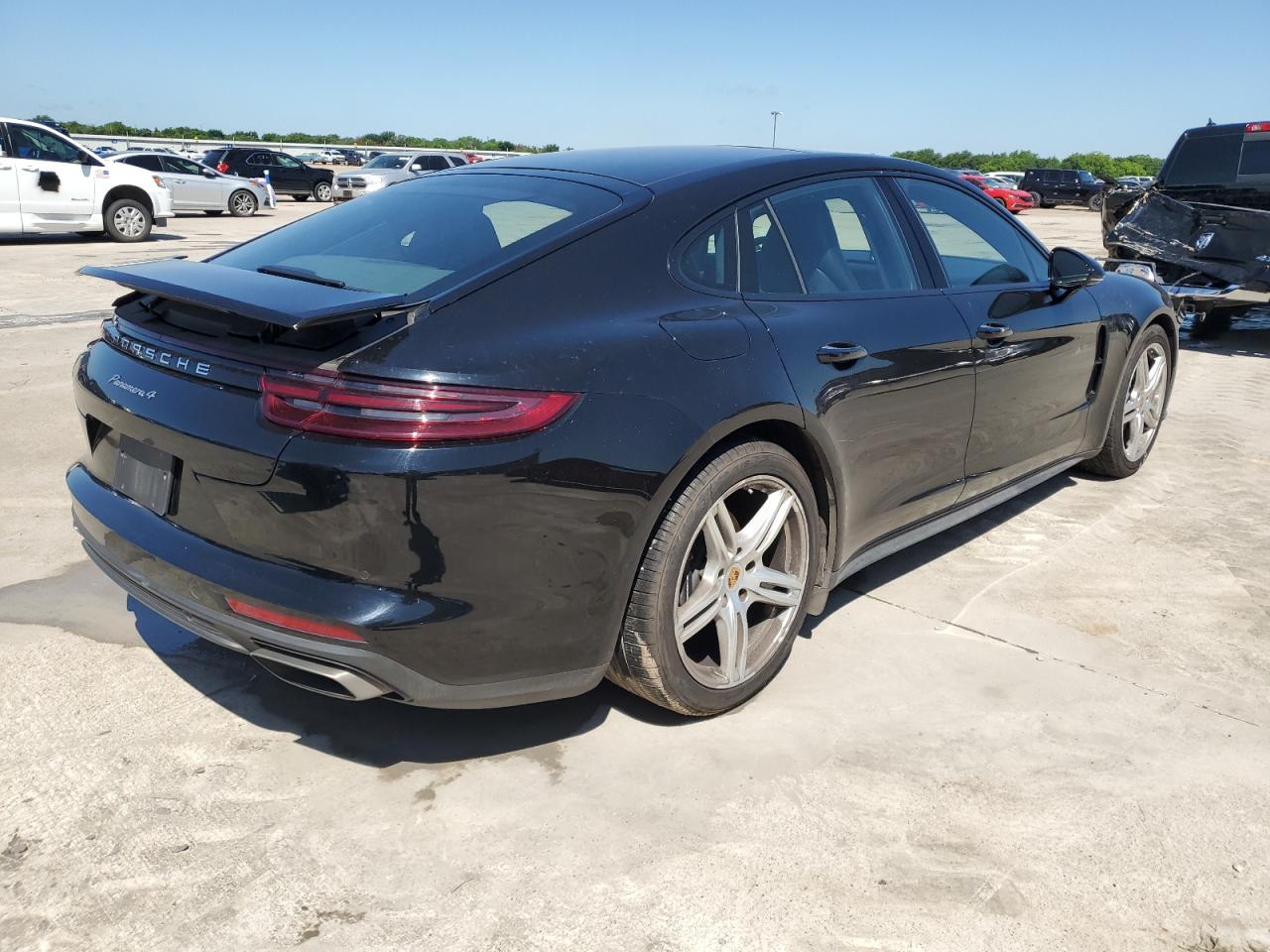 WP0AA2A76KL101229 2019 Porsche Panamera Base