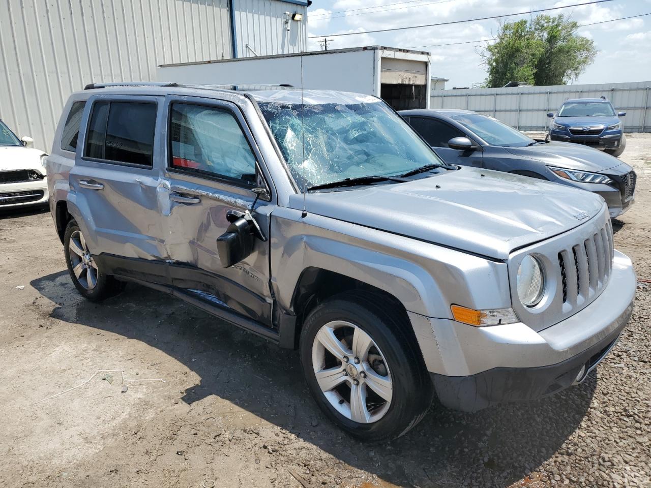 1C4NJPFAXGD683520 2016 Jeep Patriot Latitude