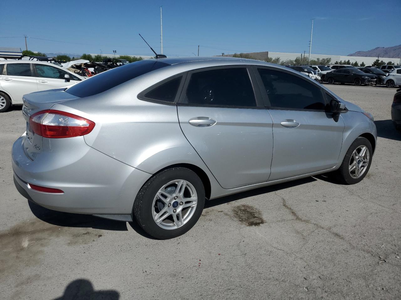 2019 Ford Fiesta Se vin: 3FADP4BJ4KM138222