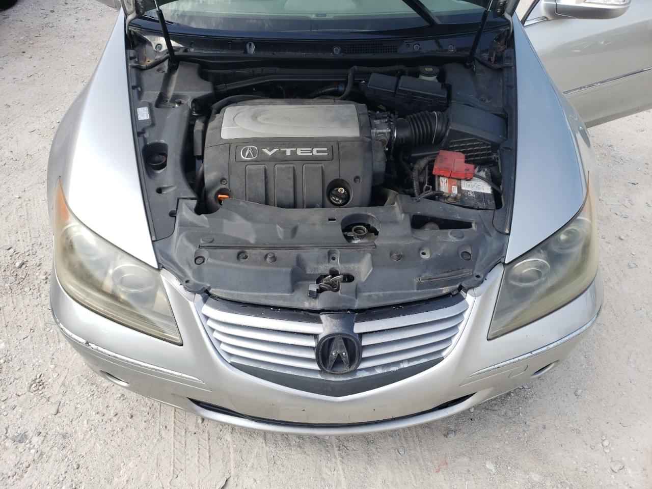 JH4KB16658C002629 2008 Acura Rl