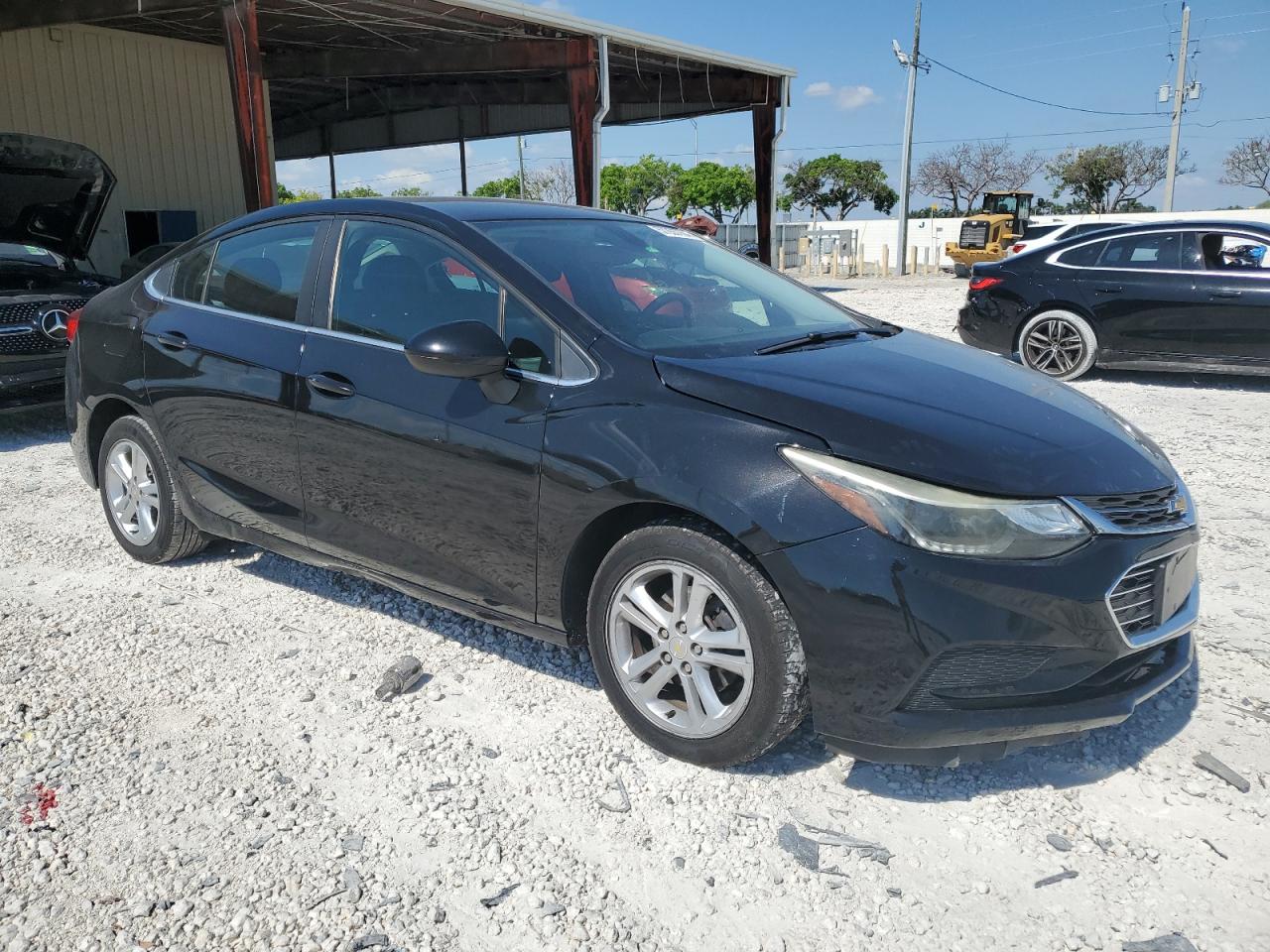 1G1BE5SM0H7116138 2017 Chevrolet Cruze Lt