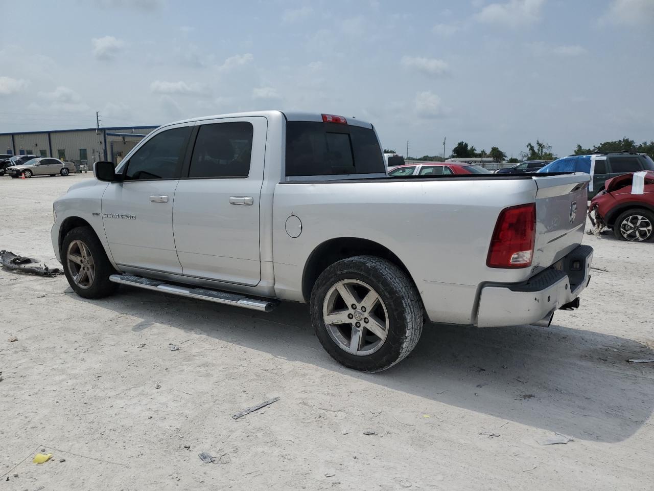 1D7RB1CT5BS534718 2011 Dodge Ram 1500