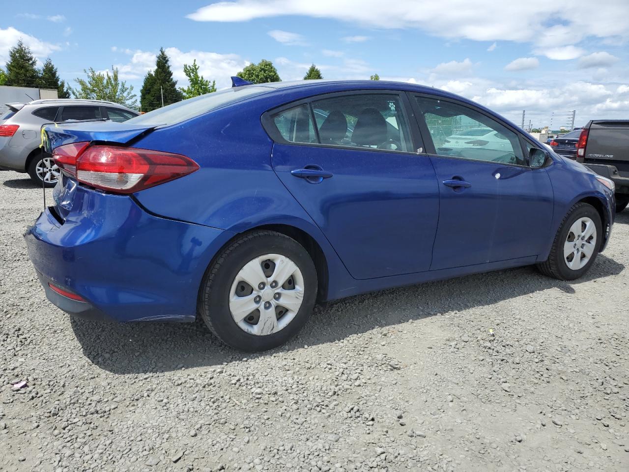 Lot #2876401816 2017 KIA FORTE LX