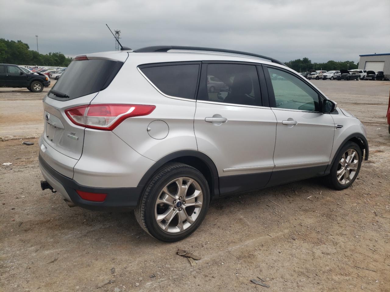 1FMCU0G96GUB71260 2016 Ford Escape Se