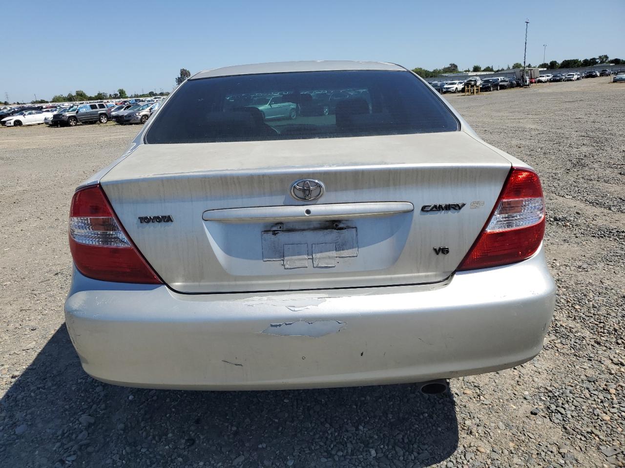 4T1BA32K44U501117 2004 Toyota Camry Se