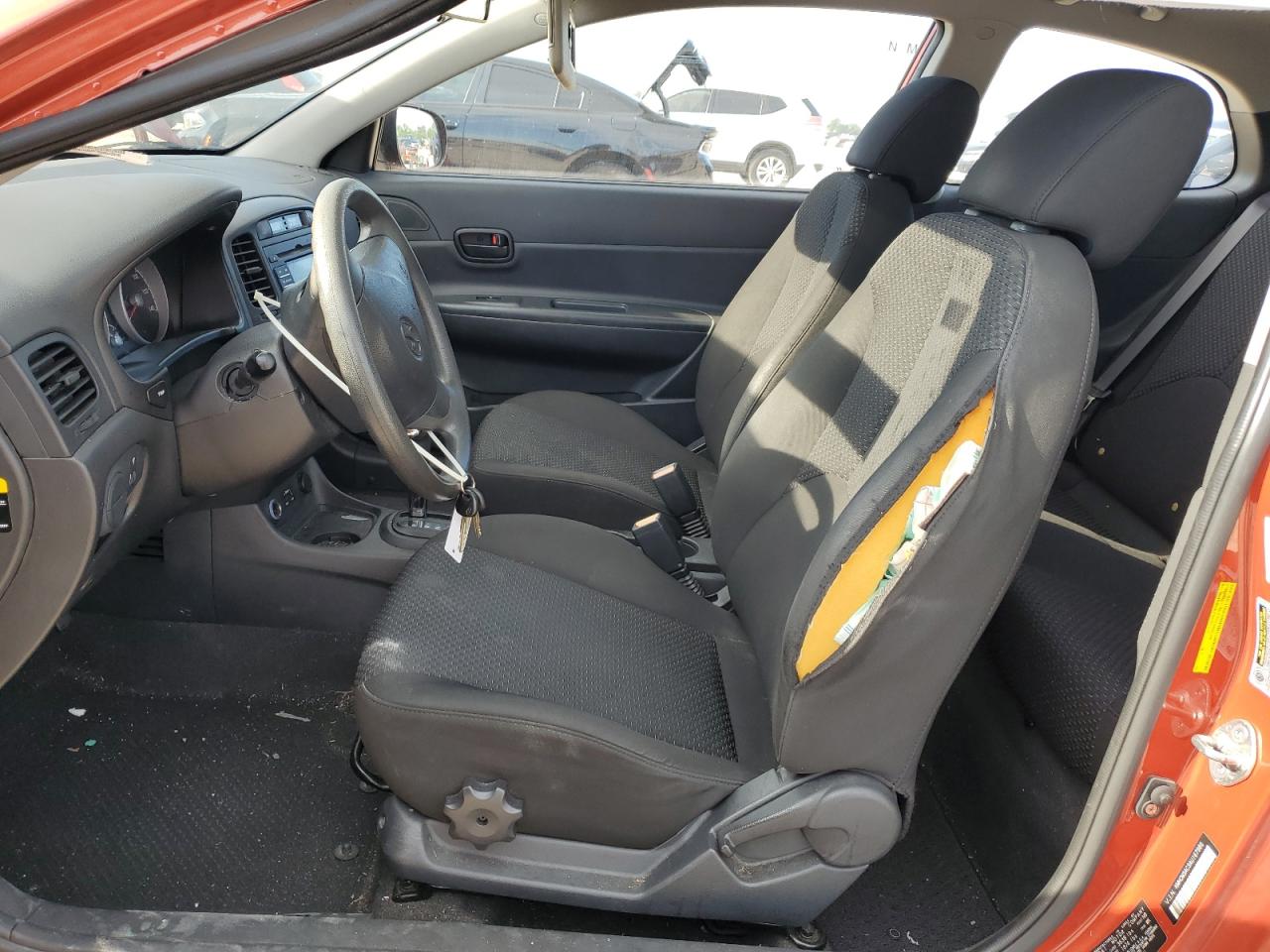 KMHCM3AC3AU167986 2010 Hyundai Accent Blue