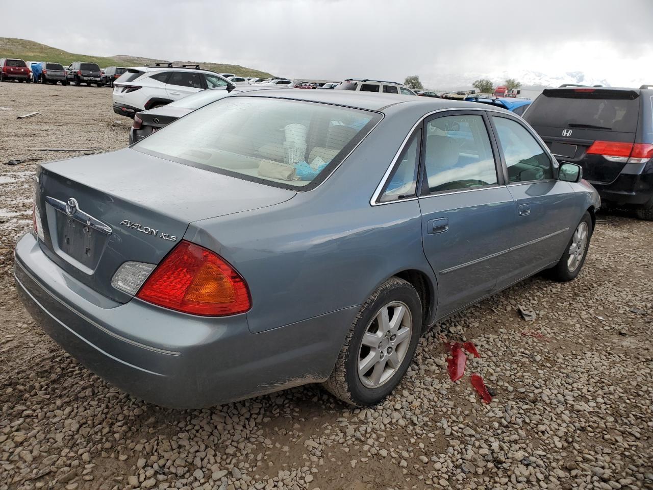 4T1BF28B62U246499 2002 Toyota Avalon Xl