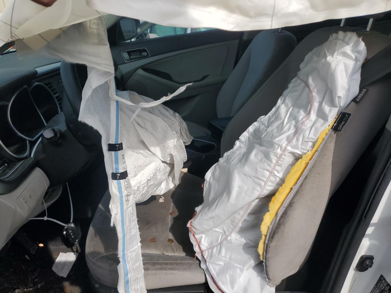 5XXGM4A76FG509684 2015 Kia Optima Lx