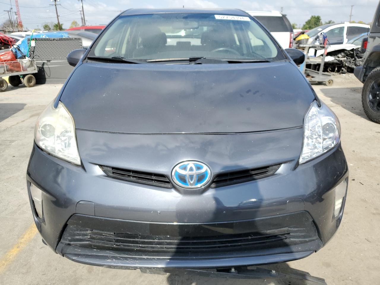 2014 Toyota Prius vin: JTDKN3DU0E1750704