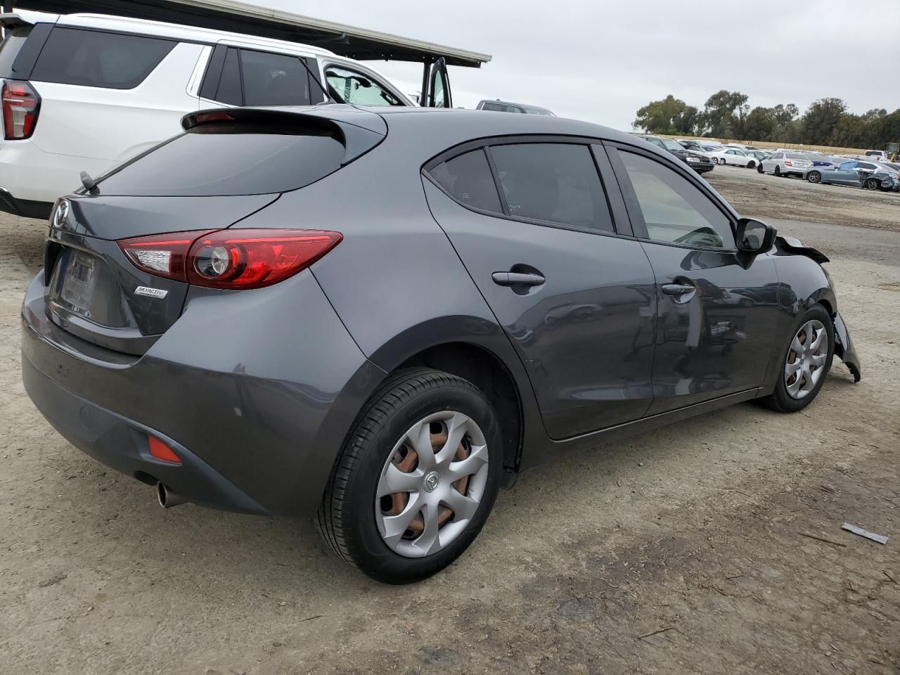 JM1BM1J70G1320437 2016 Mazda 3 Sport