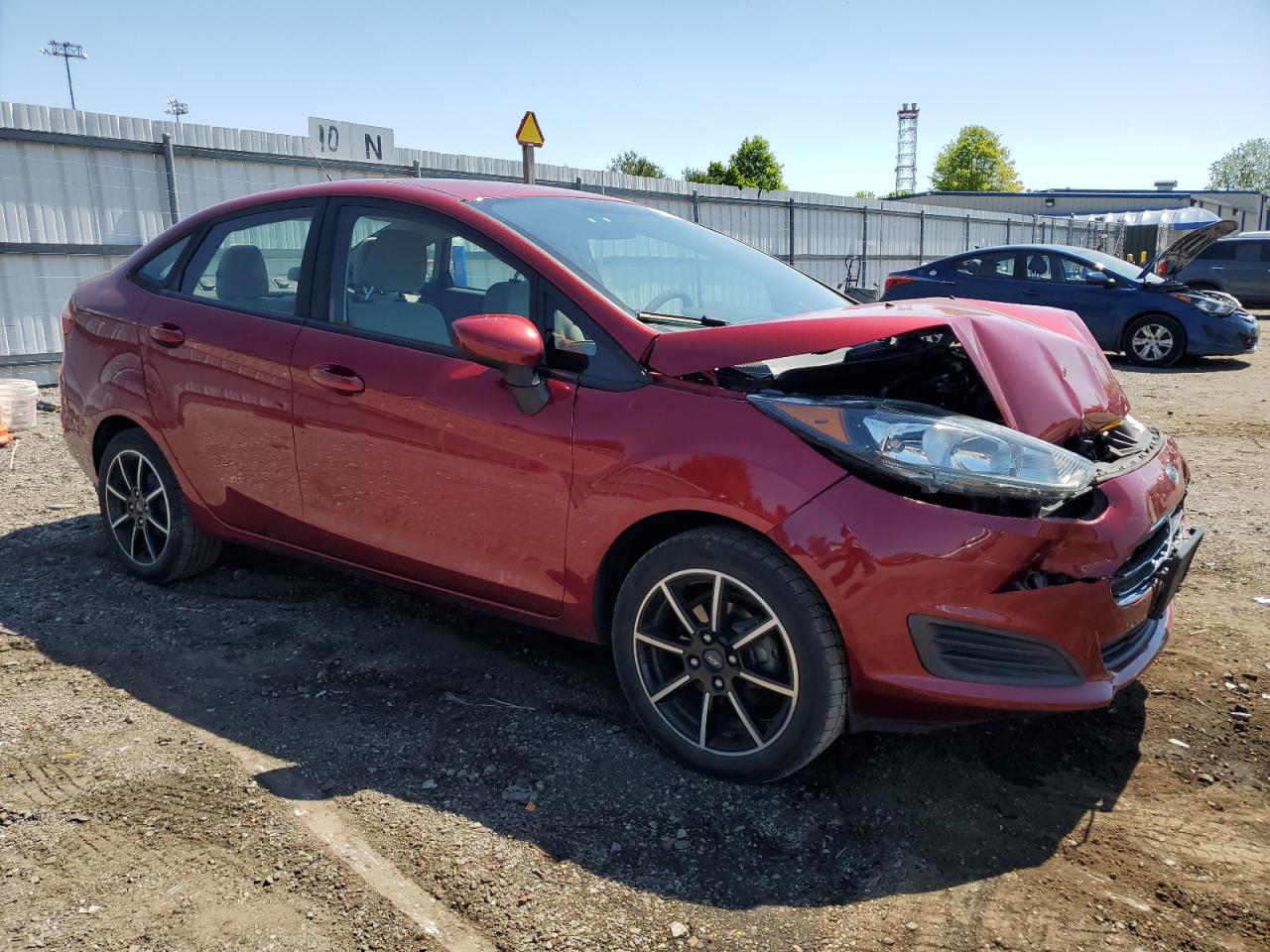 3FADP4BJ5HM105089 2017 Ford Fiesta Se