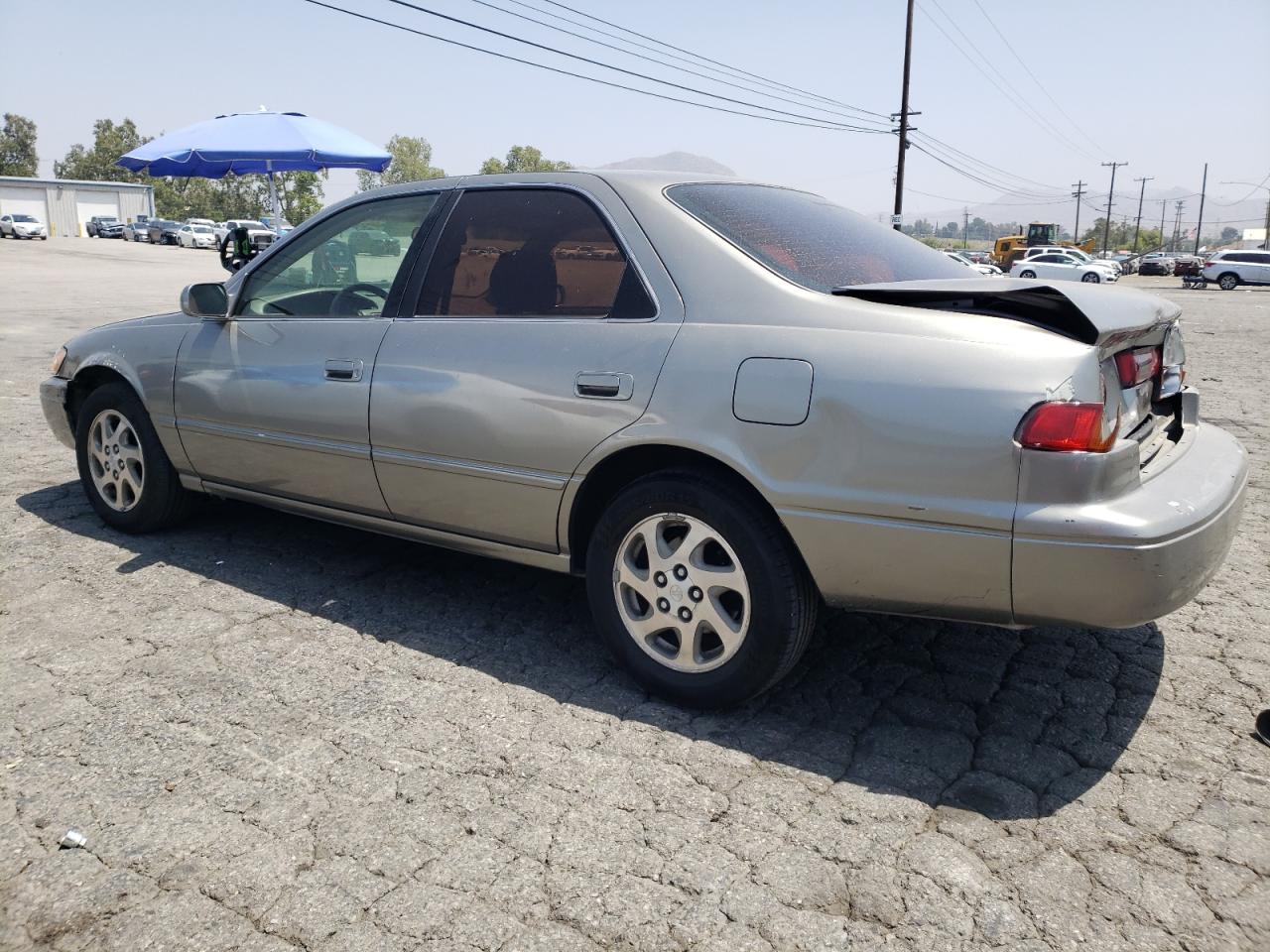 JT2BF22K0X0176969 1999 Toyota Camry Le