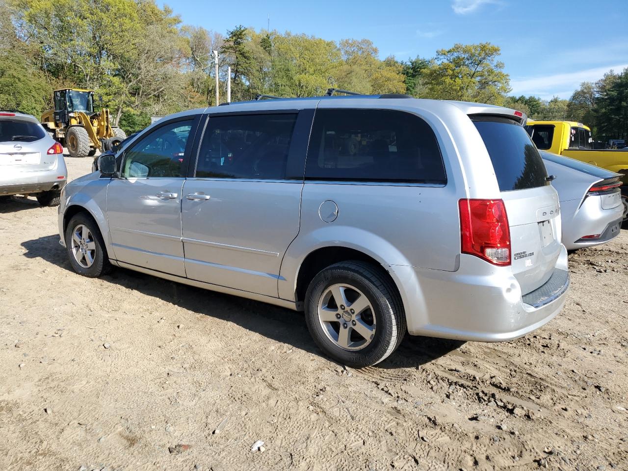 2D4RN5DG9BR660806 2011 Dodge Grand Caravan Crew