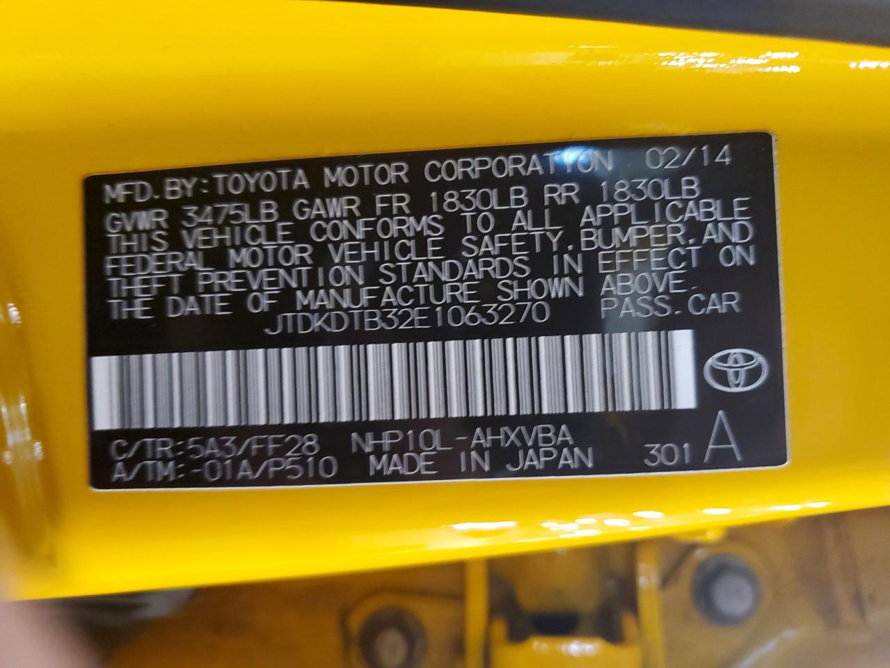 JTDKDTB32E1063270 2014 Toyota Prius C