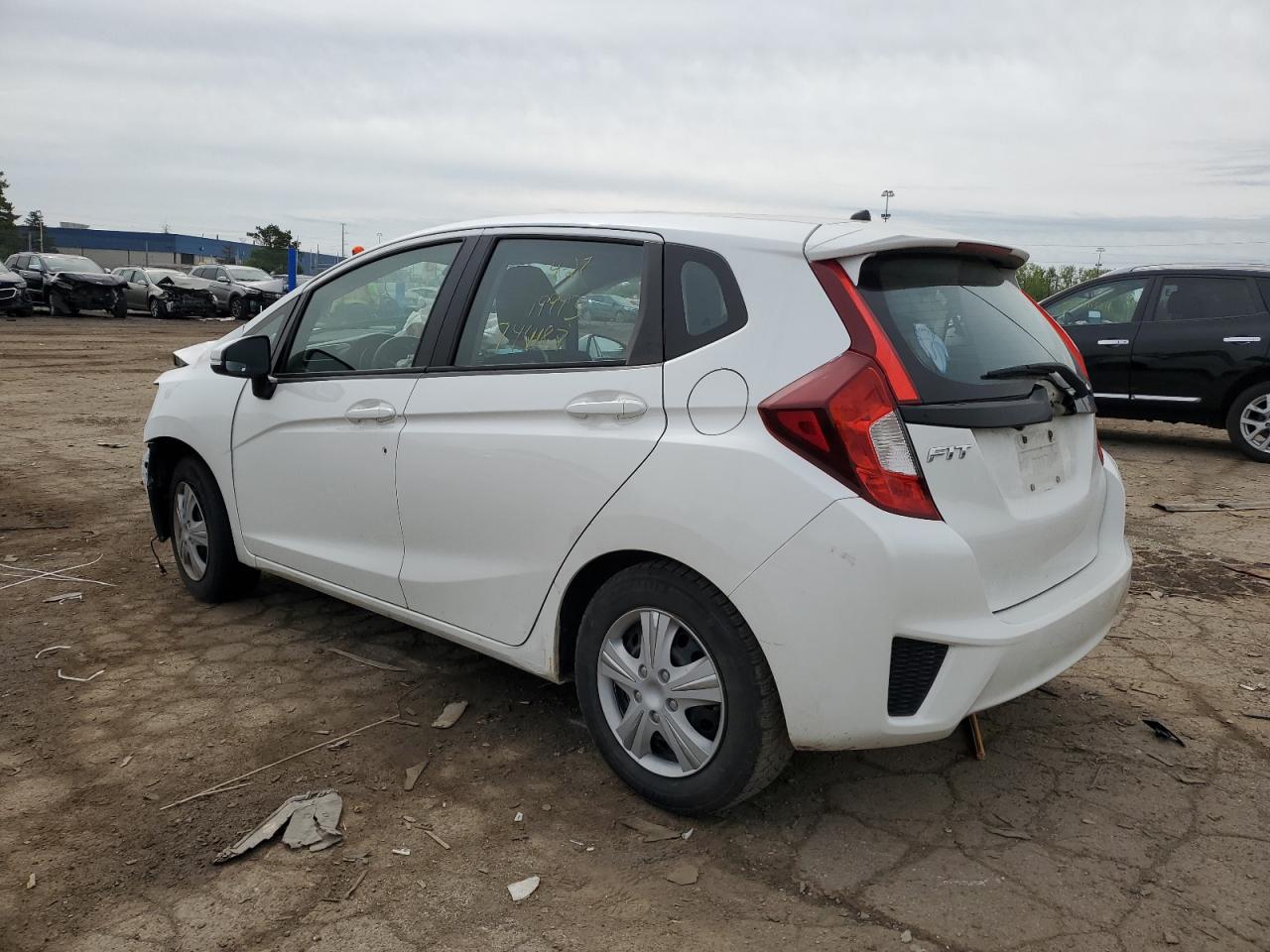 3HGGK5H55FM744187 2015 Honda Fit Lx